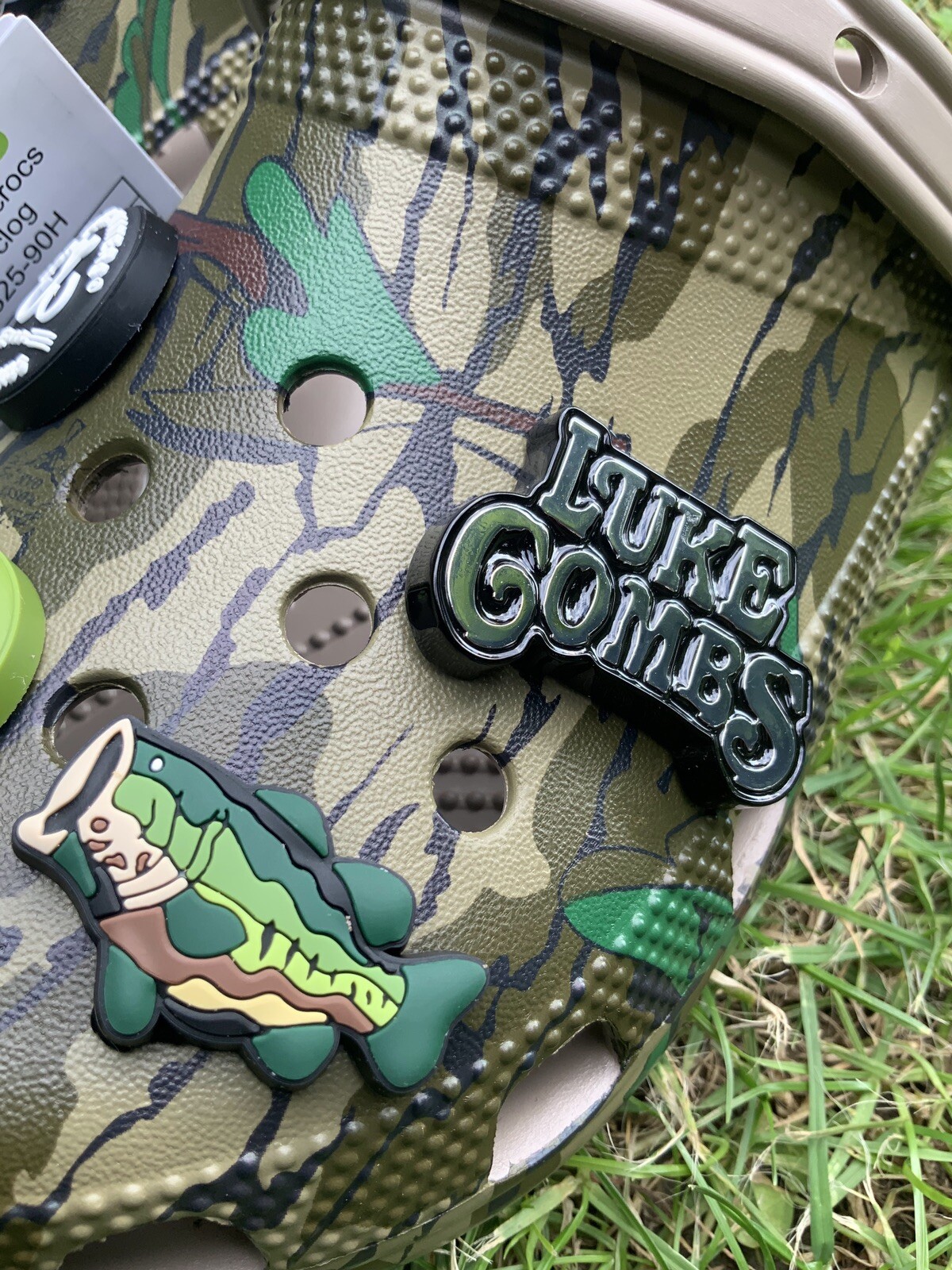LUKE COMBS CROCS Bootleggers Mossy Oak Camo Unisex Classic Clog Jibbitz US M6 W8