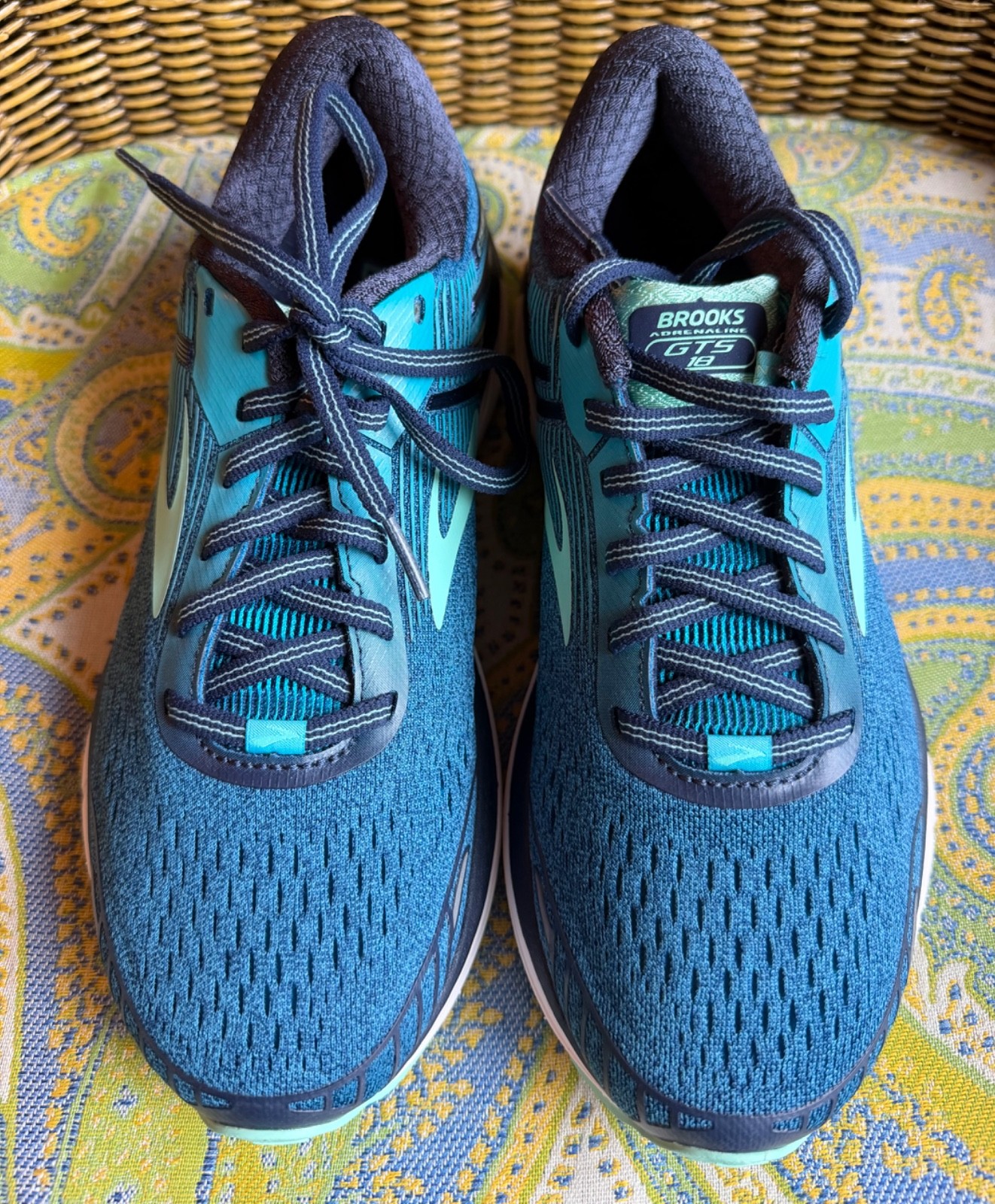 NEW BROOKS ADRENALINE GTS 18 *NAVY* TEAL * GREEN* RUNNING SHOES *WOMENS *SZ 9M*!