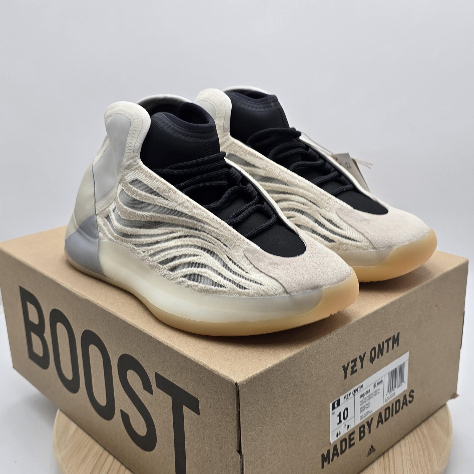 Adidas Yeezy QNTM Shoes Mens Size 10 Gray Mist Slate HQ2085 Basketball Sneaker