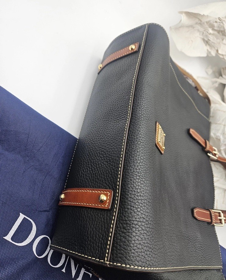 Dooney & Bourke Black & Tan Pebble Grain Leather Large Mindy Tote NWT