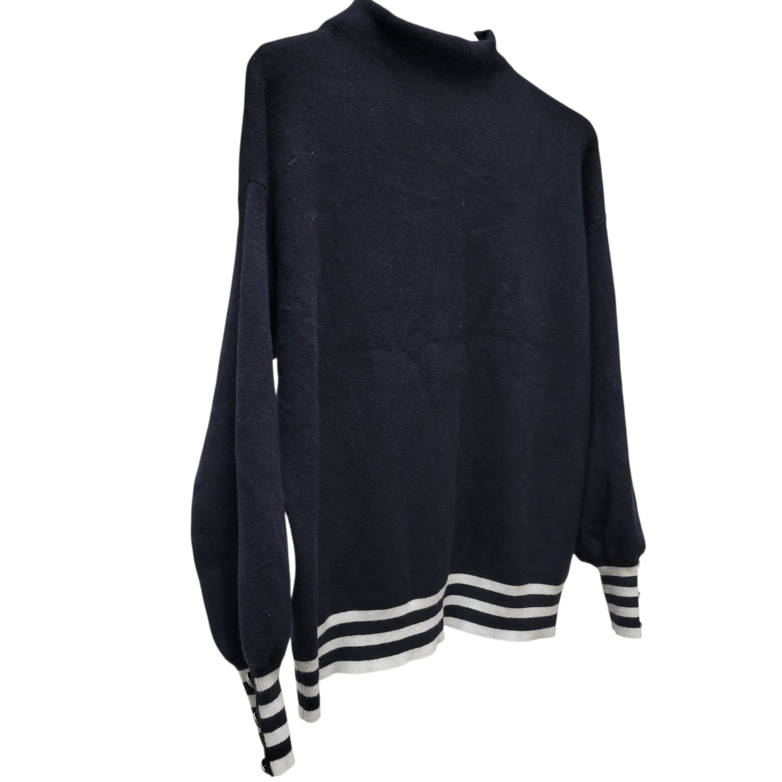 TAHARI Women’s Rayon Polyester Nylon Blend Long-Sleeves Top Blouse Size Large