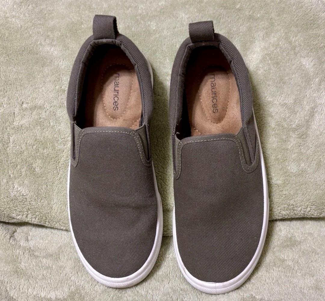 Maurices Women’s Olive Green Canvas Slip On Shoes Size 7