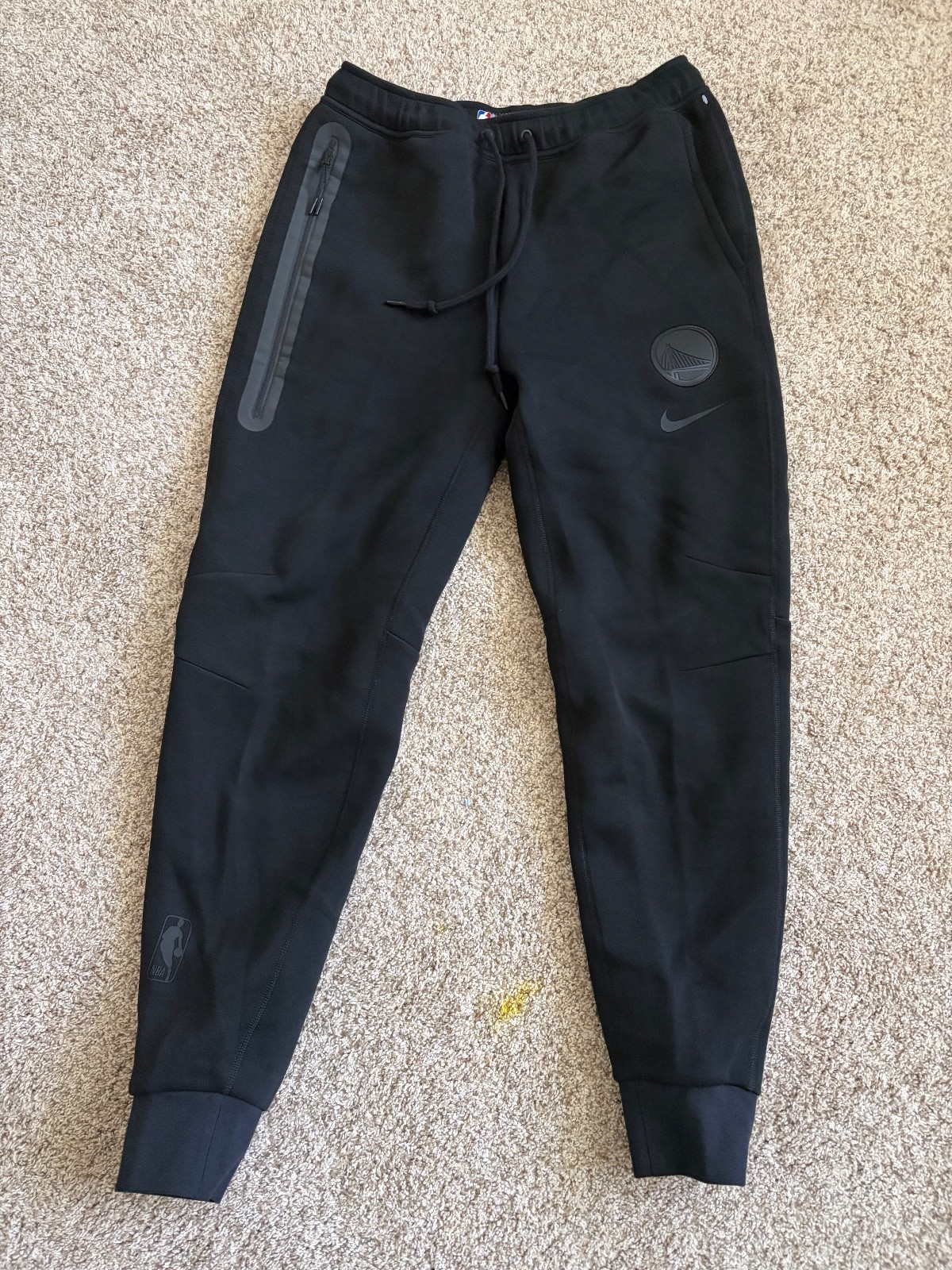 New Nike NBA Golden State Warriors Black Fleece Sportswear SweatPants/Jogger M