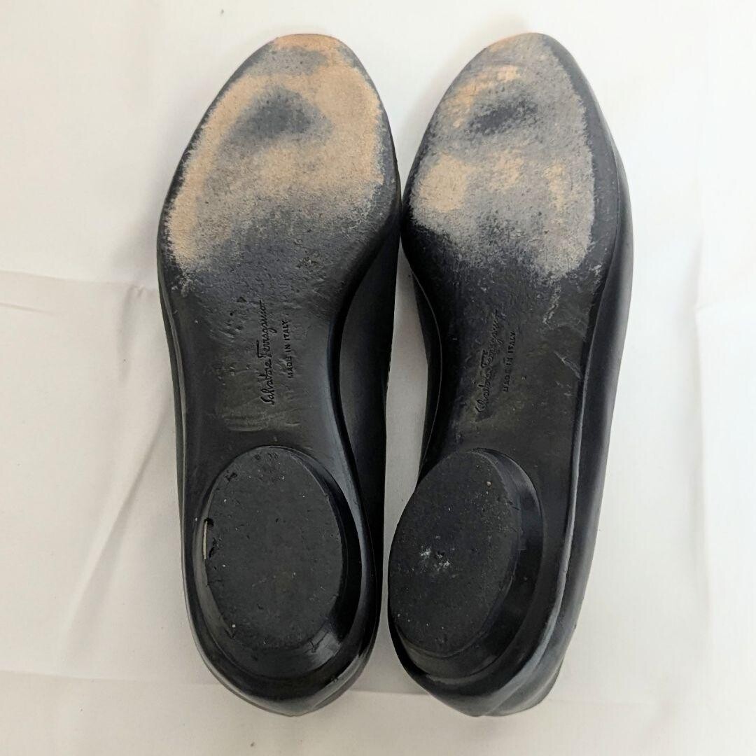 Salvatore Ferragamo Gancini Black Leather Pump 5.5D Office Heel Auth