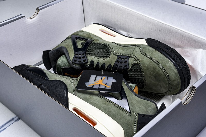 IB1519-200 AJ 4 Retro OG SP Undefeated Men’s Shoe Sizes 4-13