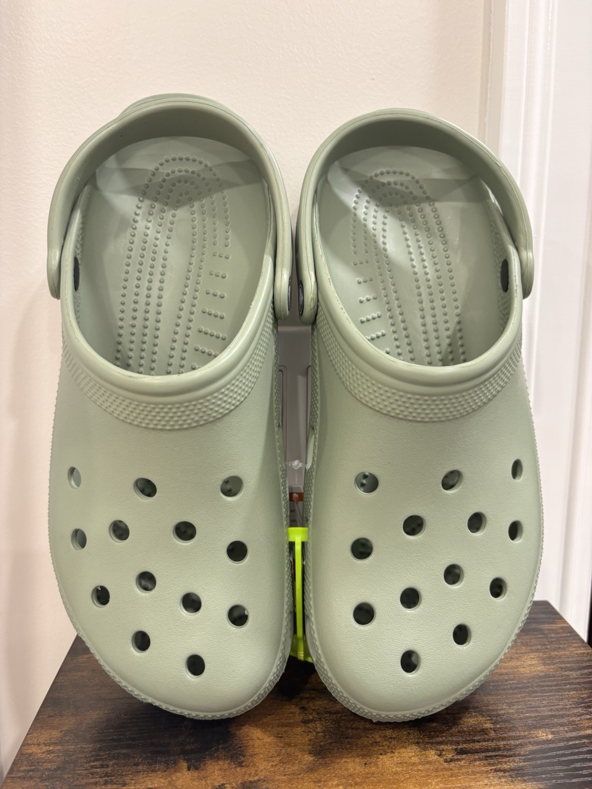 Authentic Brand new Unisex Crocs Classic Waterproof Marble Clog Shoes Size: m11