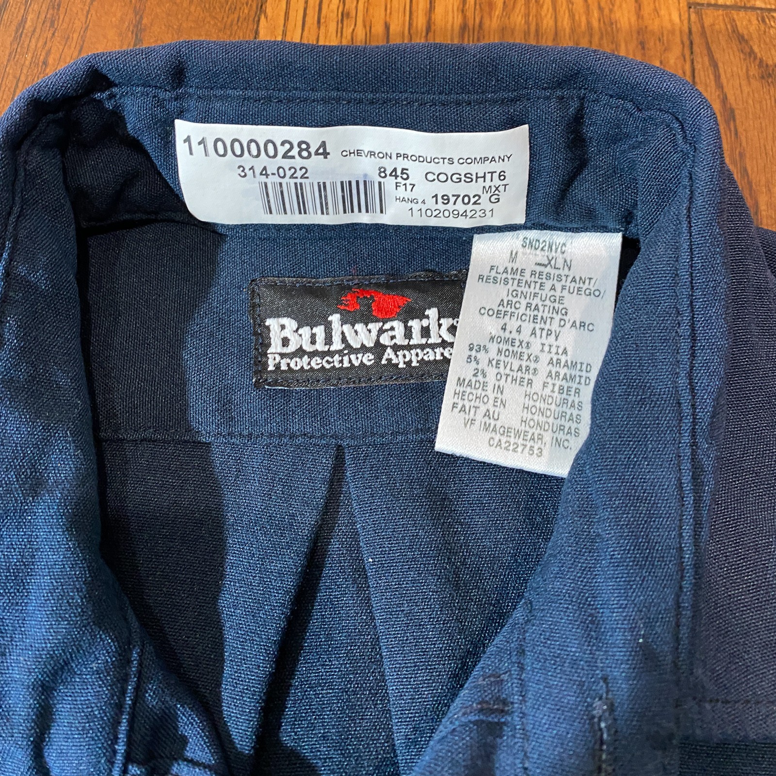 BULWARK FR NOMEX IIIA CHEVRON UNIFORM SHIRT NAVY BLUE MEN’S M