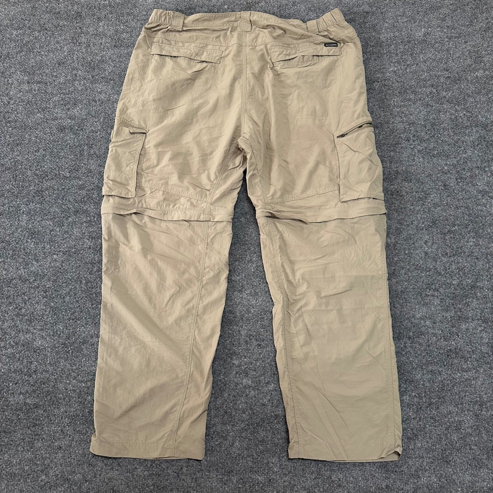 Columbia Pants Mens Size 42×30 Beige Convertible Cargo Hiking Outdoor Omni-Shade