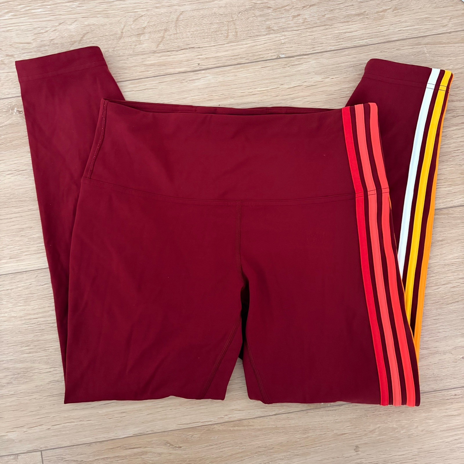 EUC Lululemon Womens 10 Take A Hint Leggings Deep Rouge Maroon 25.5” Inseam