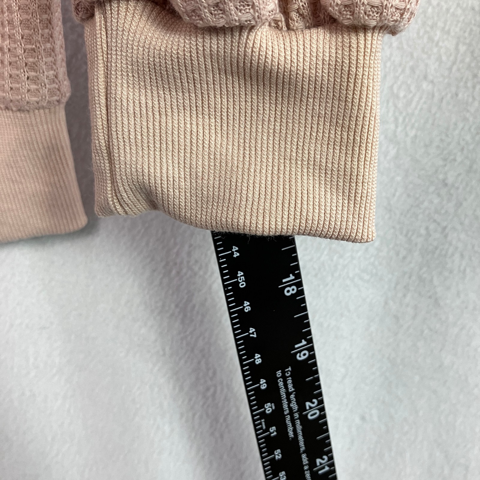 Tobrief Waffle Knit V-Neck Pullover Sweater Women’s Size M Blush NWT