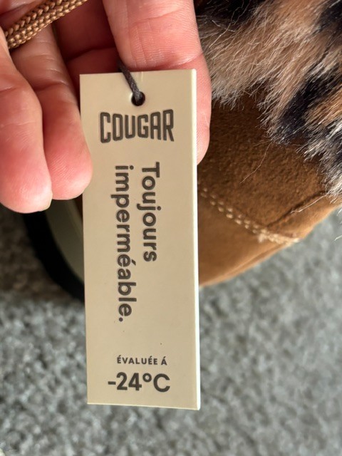 NWT WOMENS COUGAR VANITY WATERPROOF SUEDE WINTER BOOTS TAN/LEOPARD FAUX FUR 10M