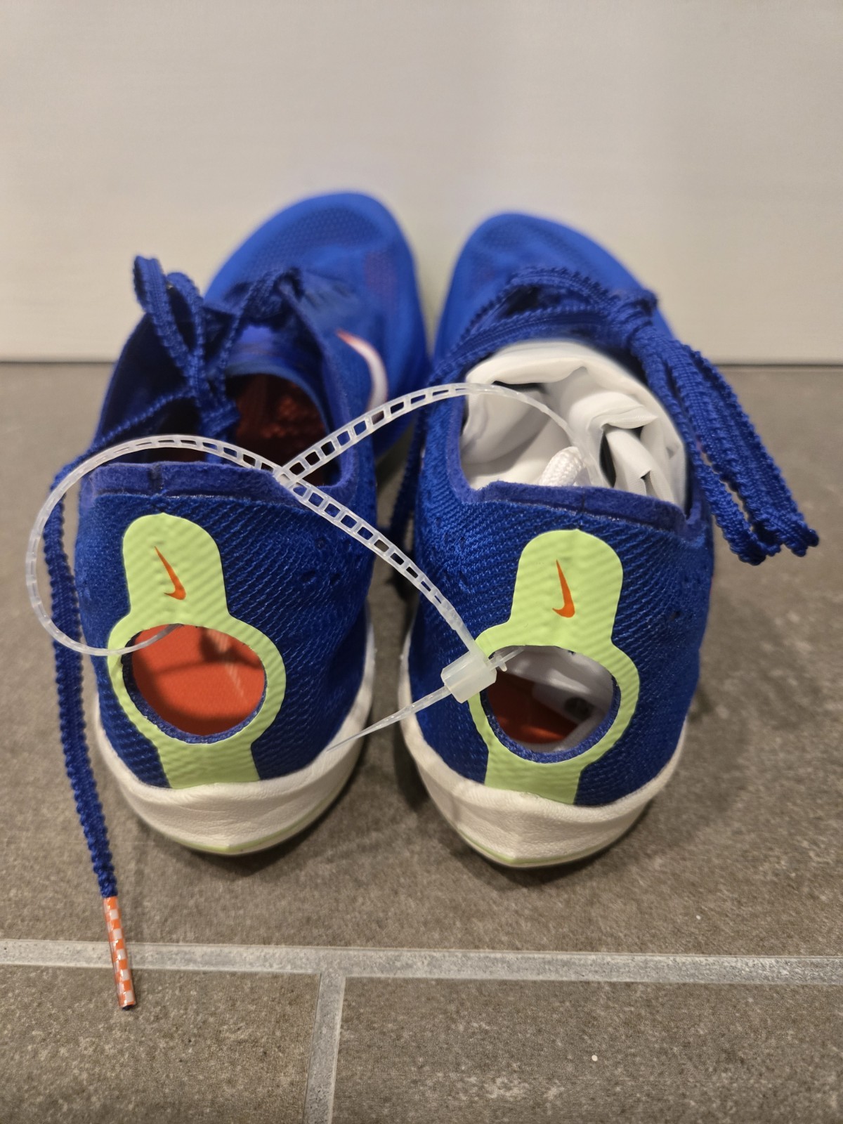 Nike ZoomX Dragonfly Men’s Size 11 Track Spikes Racer Blue White CV0400-400