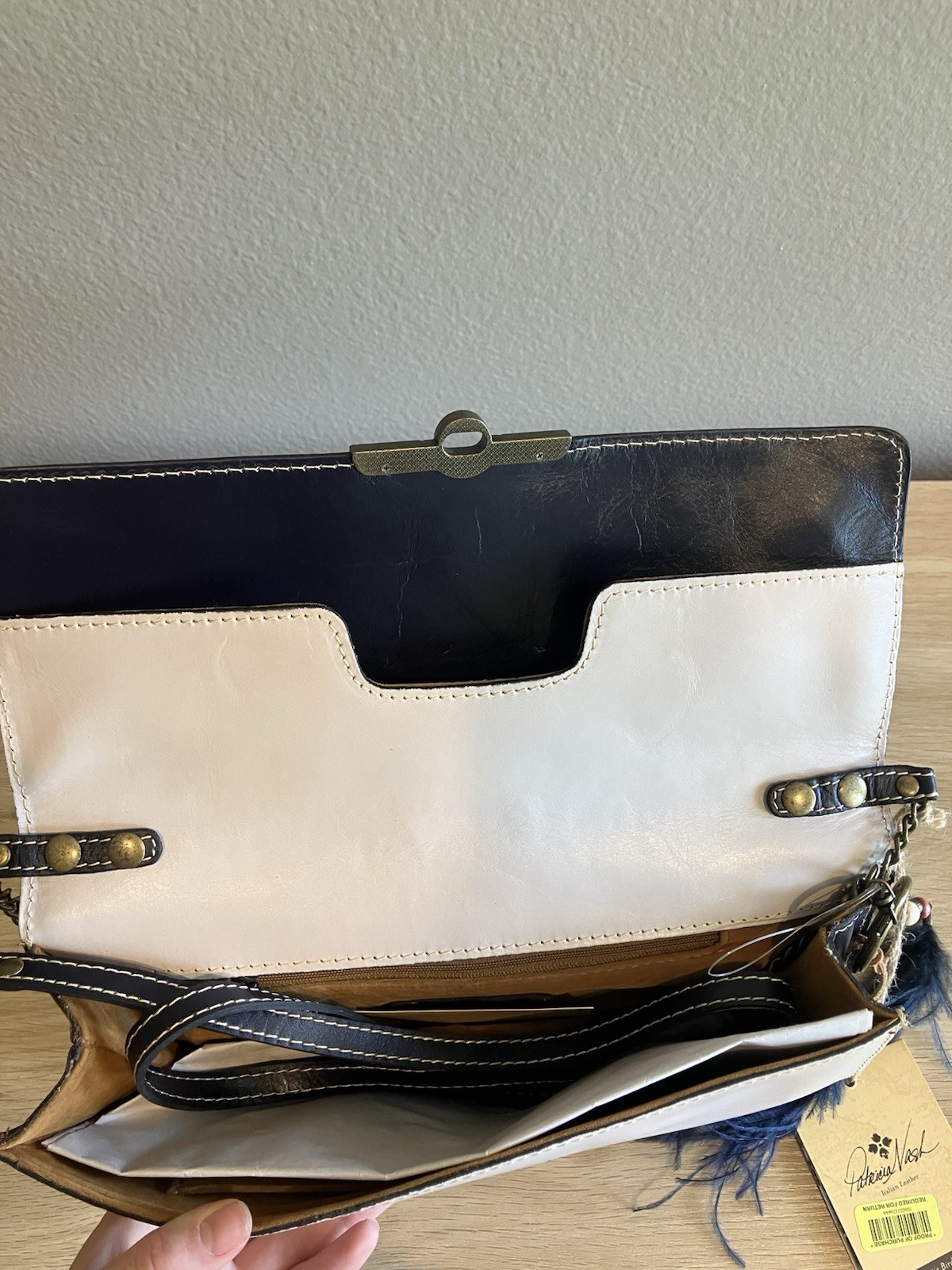 Patricia Nash White Bird Print Crossbody Bag Turn Lock Tassel Charm Pockets