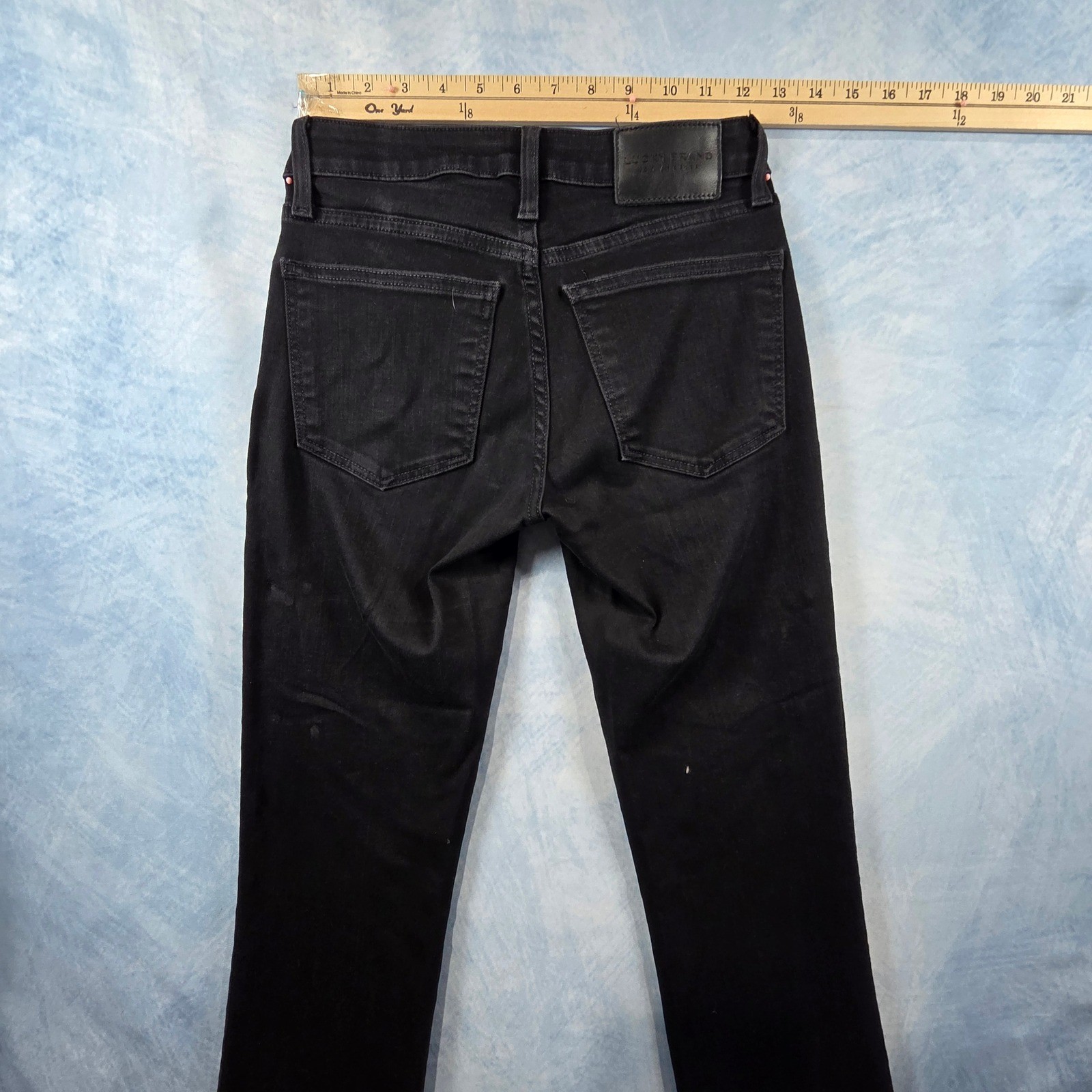Lucky Brand Lolita Boot Black Low Rise Bootcut Jeans Womens 2/26R Stretch Denim