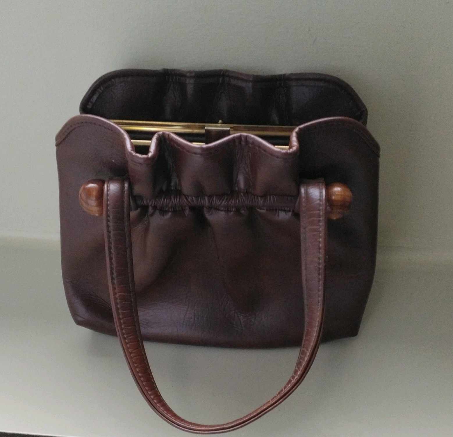 Brown Kiss Lock Double Handle Satchel Women’s Bag Rectangle Gold Buckle Accent