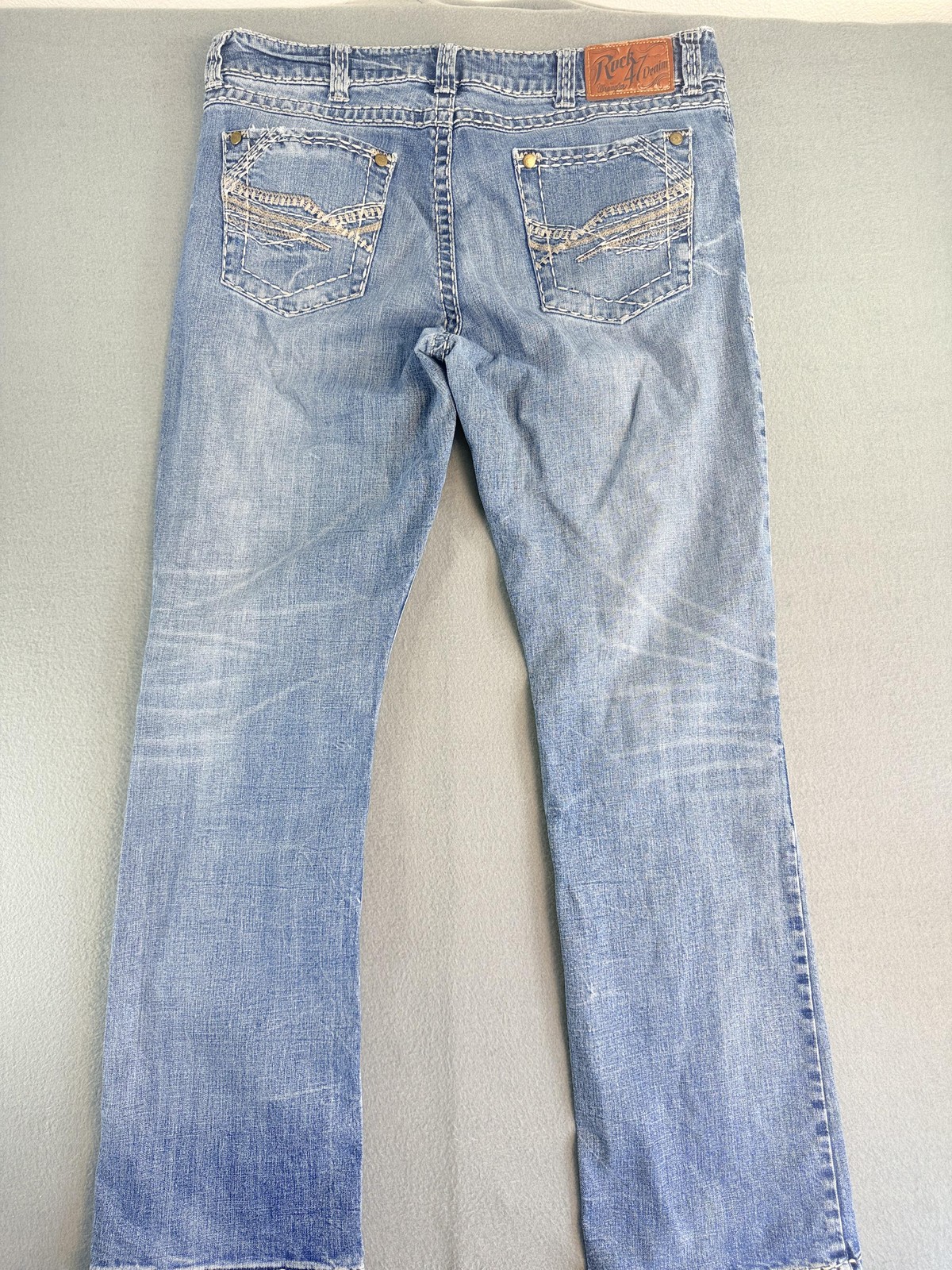 Wrangler Rock 47 Denim Jeans Mens 38×36 Light Wash Blue Slim Bootcut Distressed