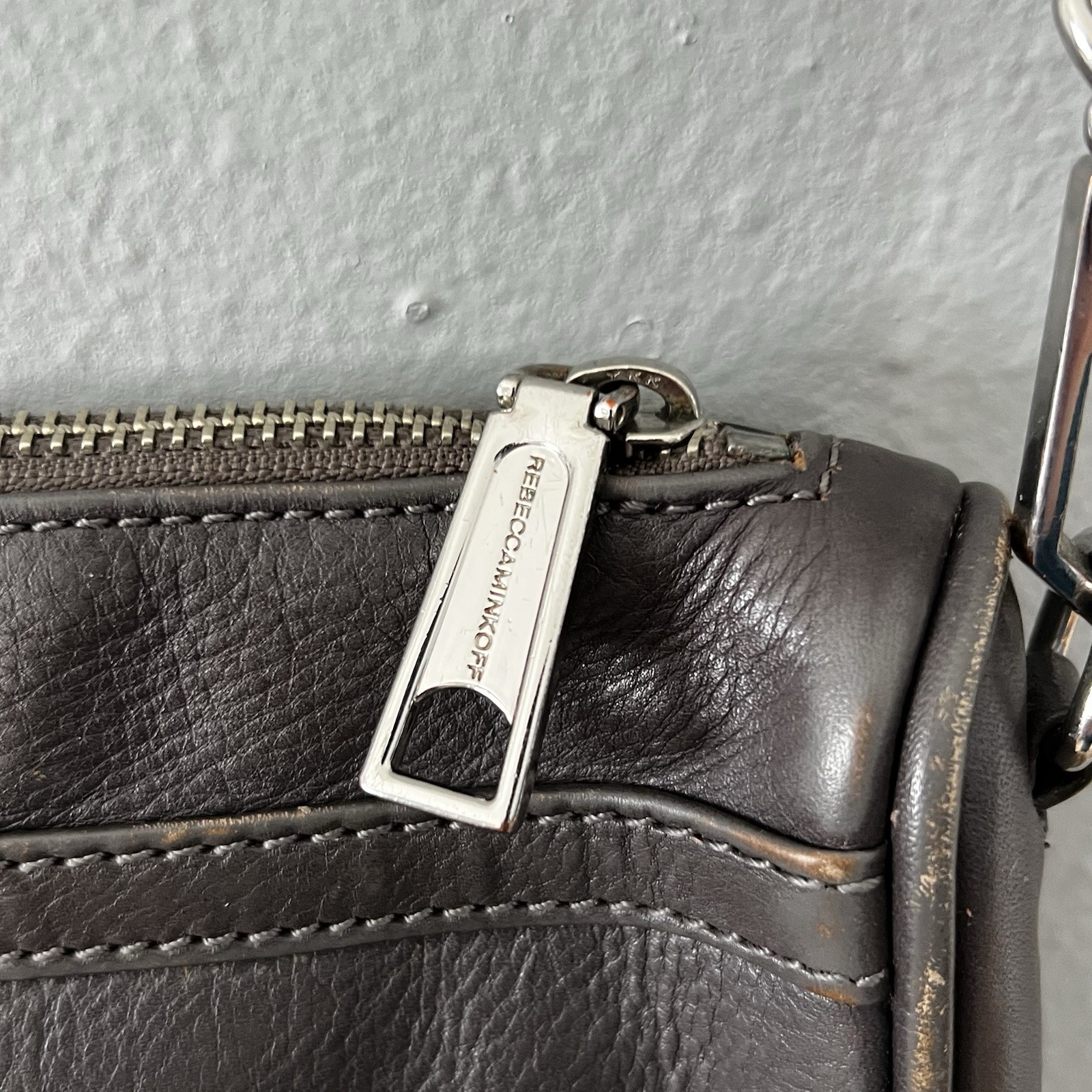 Rebecca Minkoff Crossbody MINI MAC Bag Gray Chain and Leather Strap