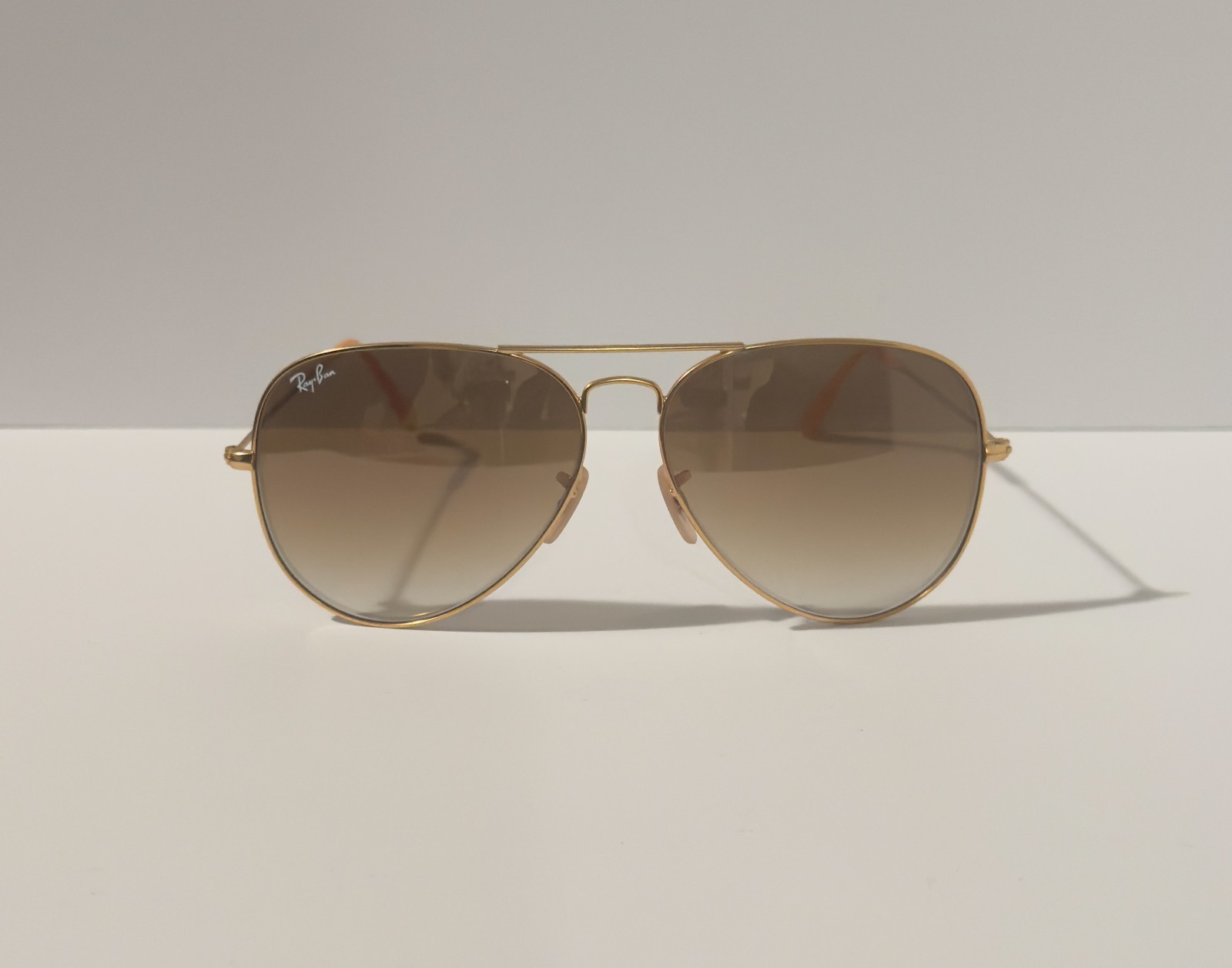 Ray-Ban RB3025 Gold Brown Gradient Aviator Sunglasses Unisex Ships Today