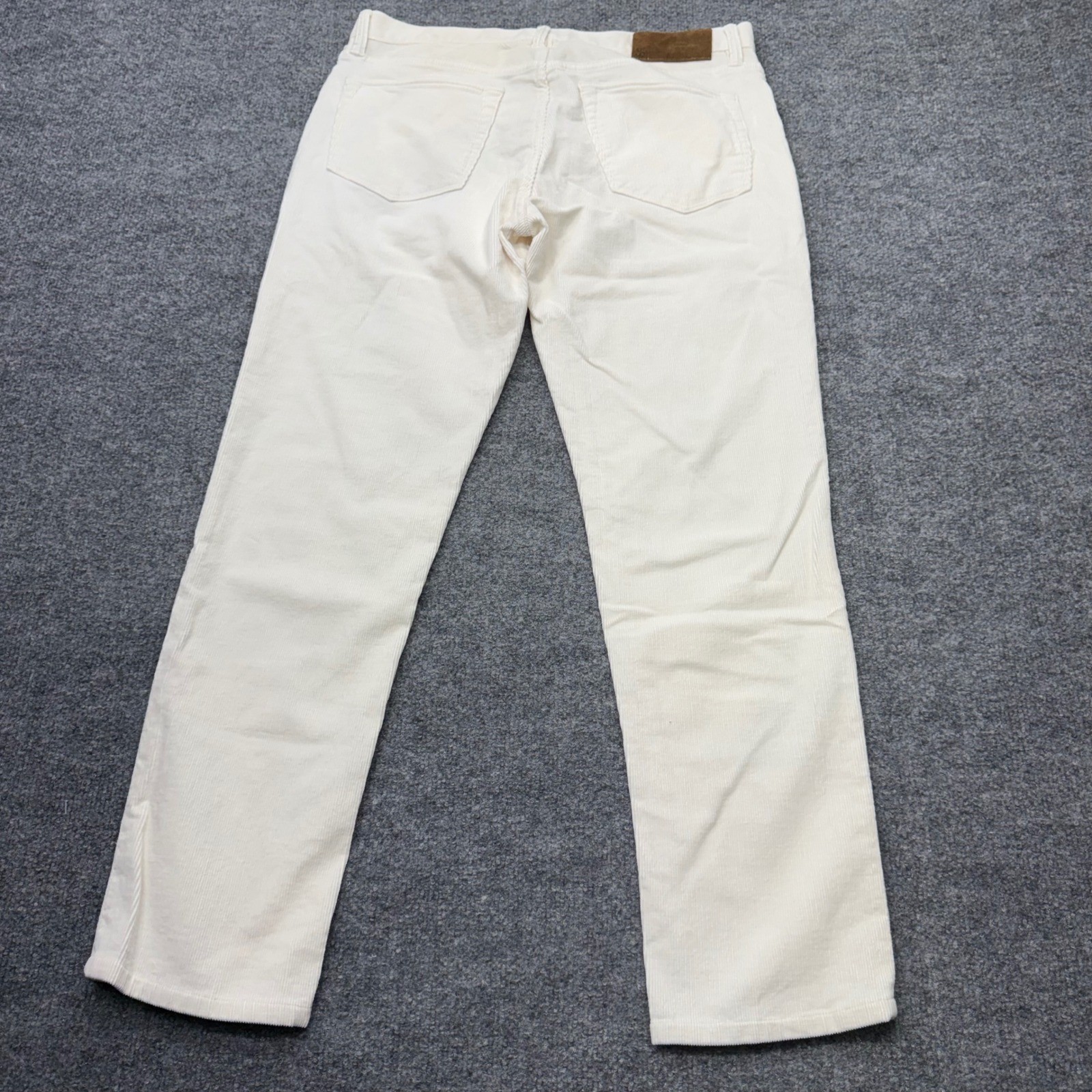 Todd Snyder Slim Fit Stretch Corduroy Pants Mens 33×32 Cream Italian Fabric