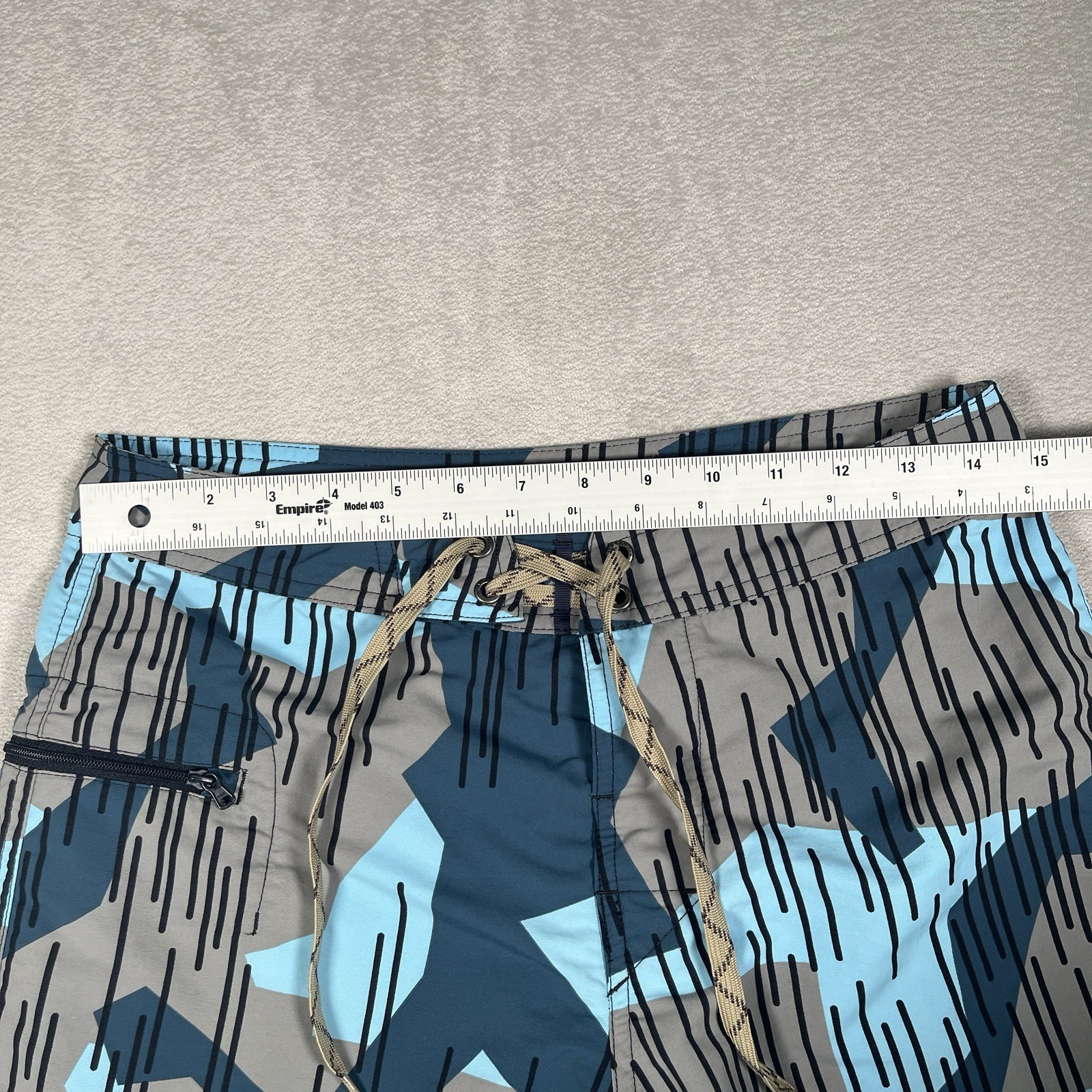 Patagonia Wavefarer Board Shorts Mens 29 Land Quilt:Sky Swimming 11″ Inseam