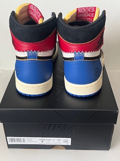 Size 4M / 5.5W- Fragment Design x Union LA x Air Jordan 1 Retro High Varsity Red
