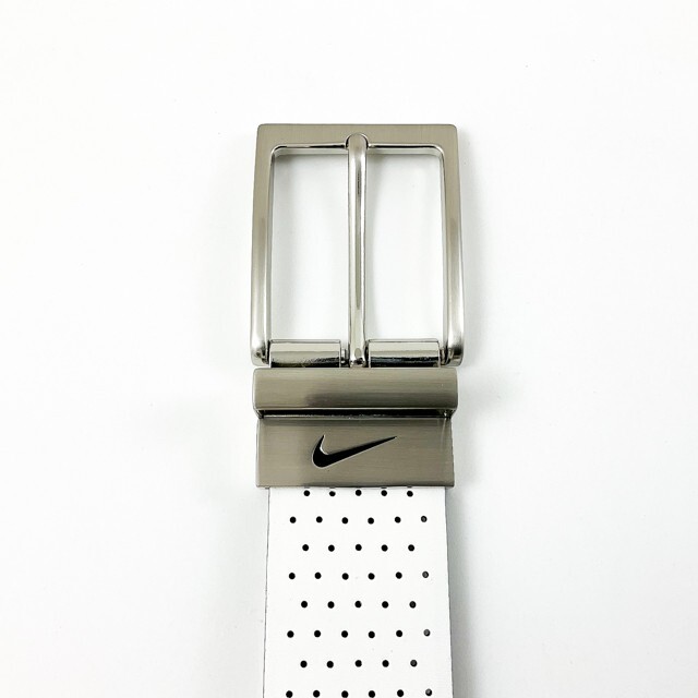 NIKE GOLF MEN’S PERFORATED REVERSIBLE BELT SIZE: 34 (FITS W32) WHITE/BLACK 17248