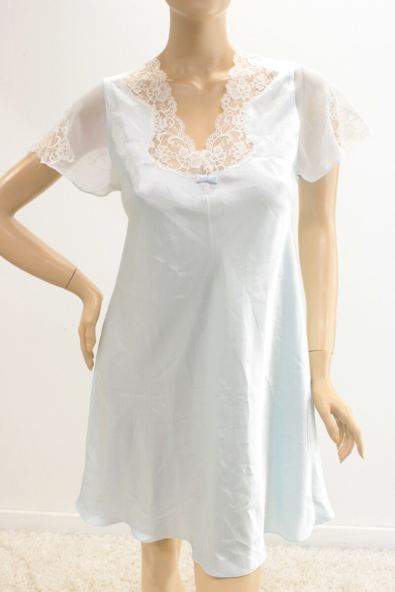 Vintage Short Nightie Soft Slippery Blue Stain Lace Trim Small Hong Kong Intimat