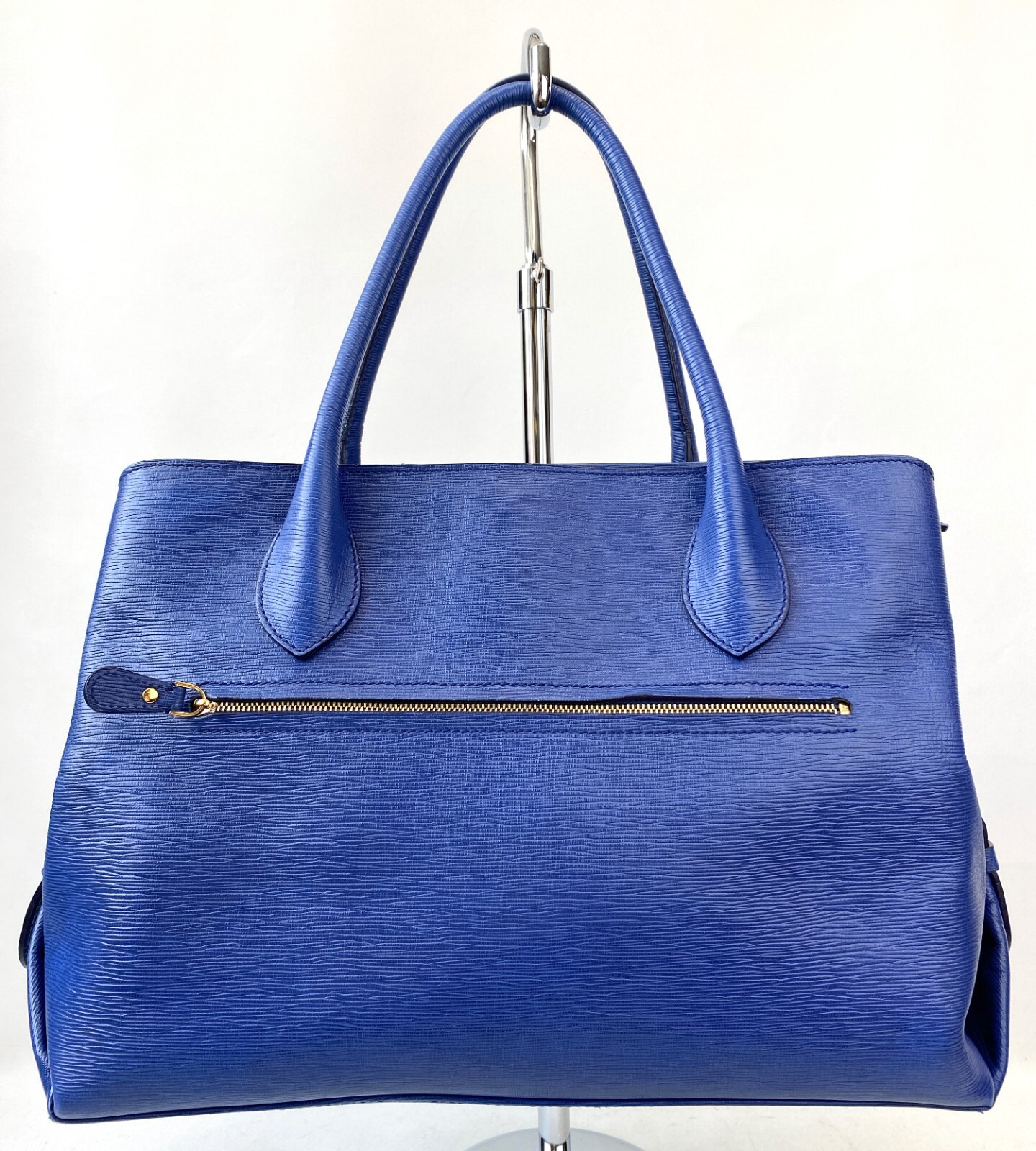 SALVATORE FERRAGAMO Bue Iris Fiamma Shoulder Bag Padlock Tote Leather Satchel