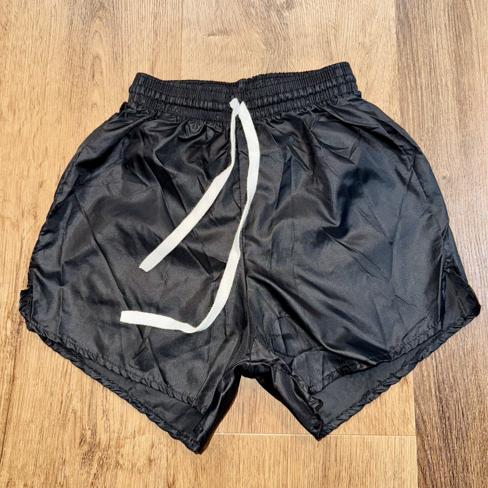 NOS Augusta Soccer Shorts Black Nylon glanz Vtg 90s Boys Kids USA Youth Medium