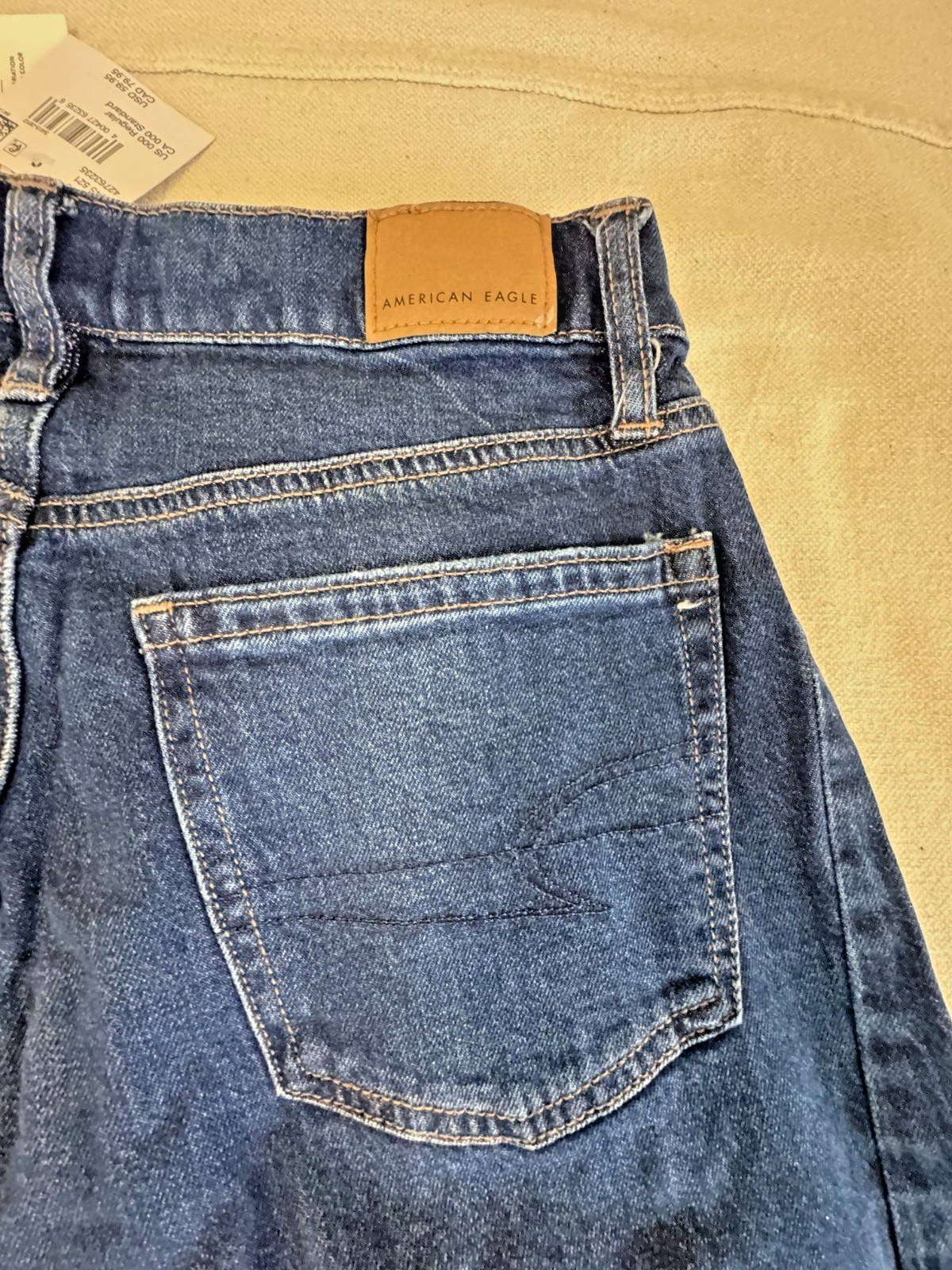 American Eagle Womens Dreamy Drape Barrel Mid Rise Blue Strigid Jeans NWT