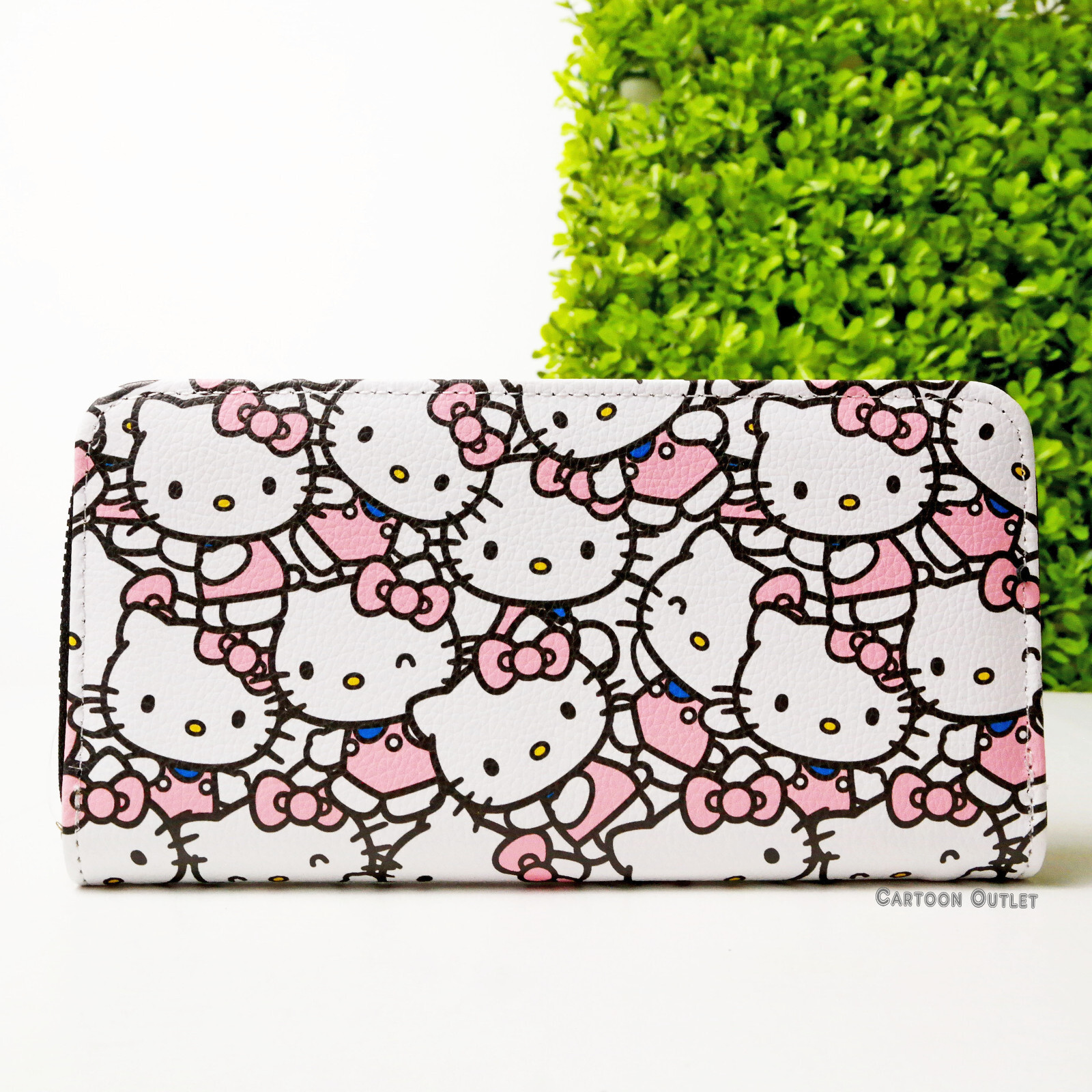 Sanrio Hello Kitty Zip Around Wallet 8″ x 4″