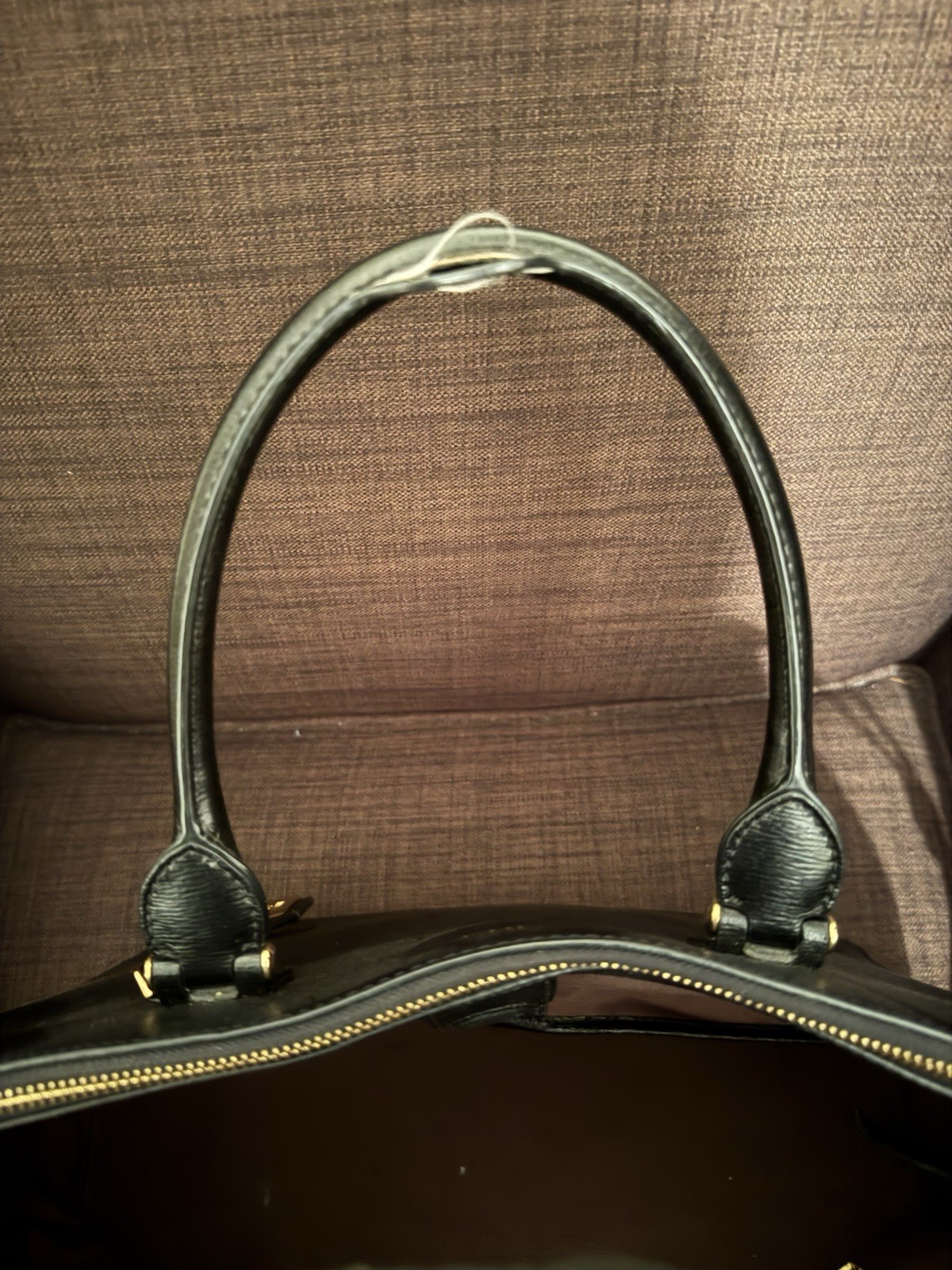 lauren ralph lauren black satchel top handle zip gold hardware inner pockets
