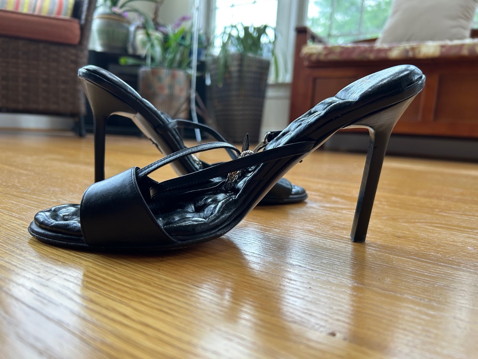 CESARE PACIOTTI Black Leather Sandals with Dagger &Sword Logo Size 10 IT 40 Good