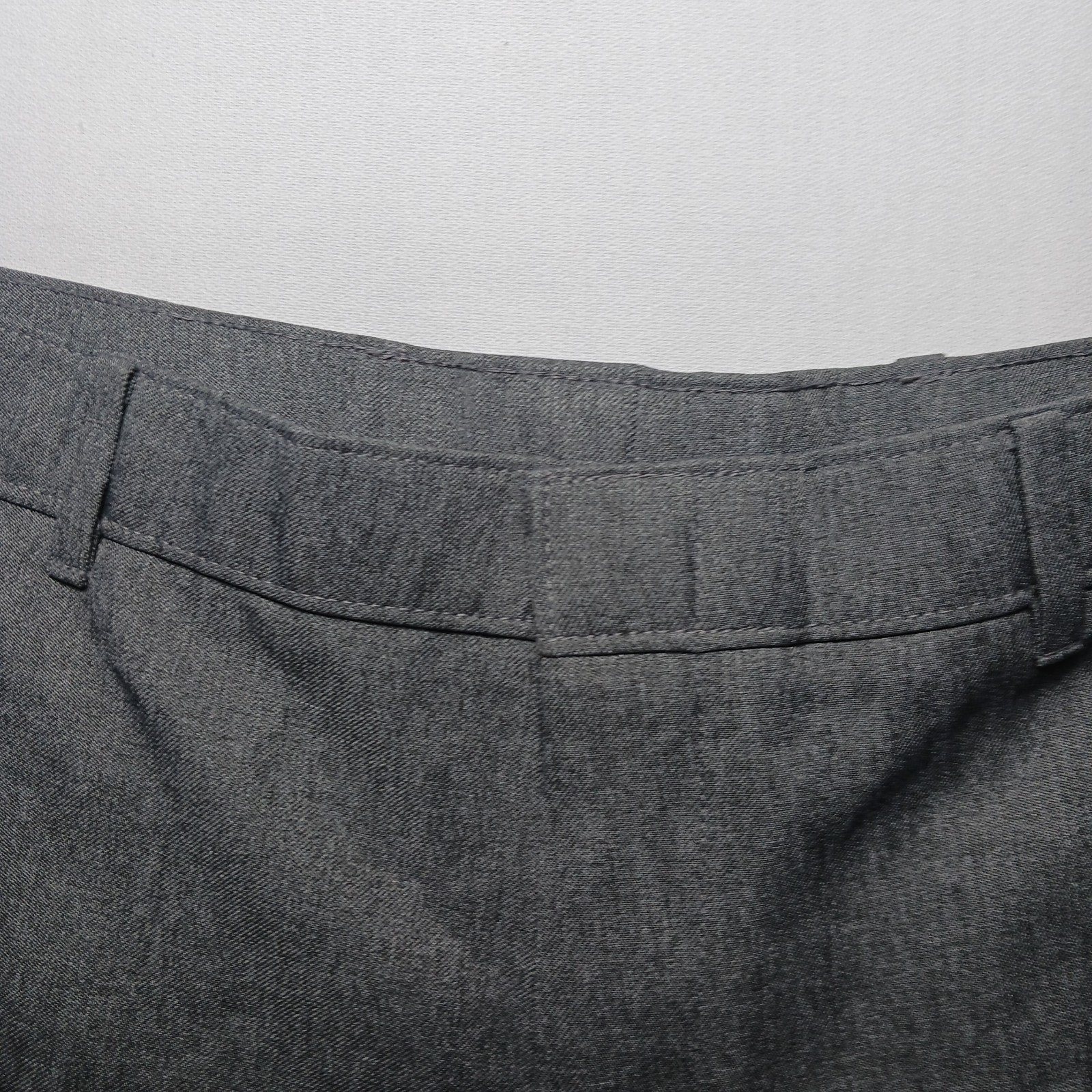 Vintage 1999 Levi’s Mens Action Slacks 40X30 Gray Heathered Dacron