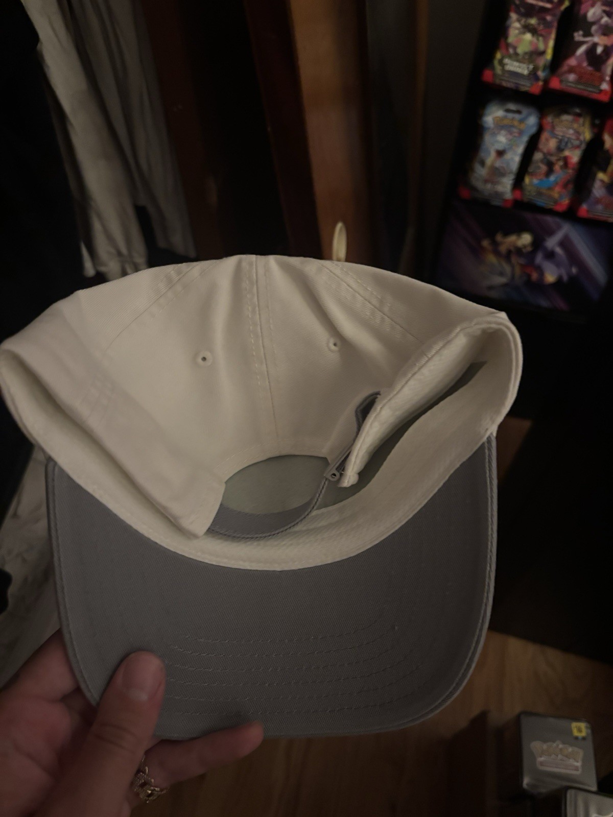 New balance 6 Panel Circle Graphic Cap In Sea Salt and Slate Colorway One Size