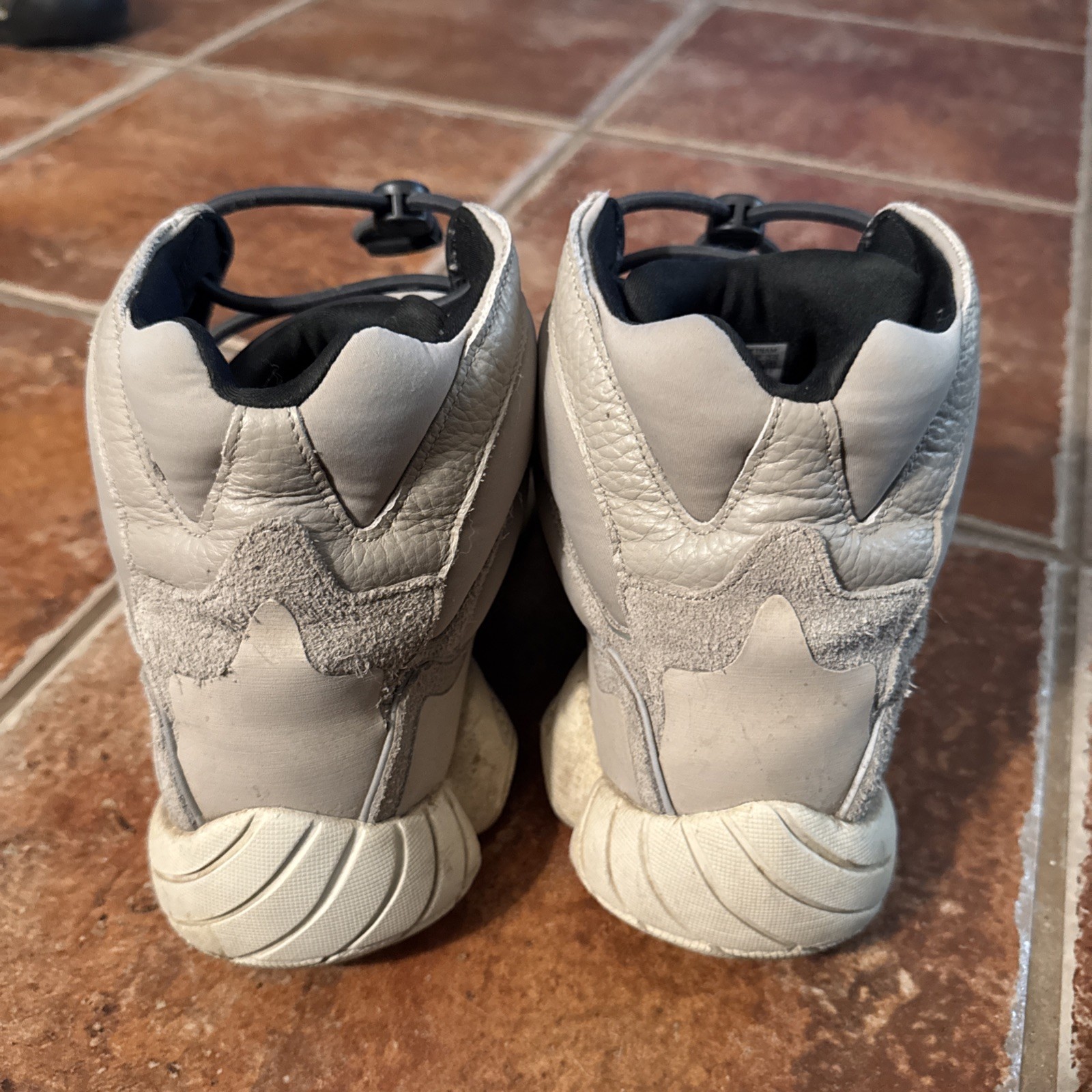 Size 11.5M – adidas Yeezy 500 High: Mist Stone 2021 – GV7775