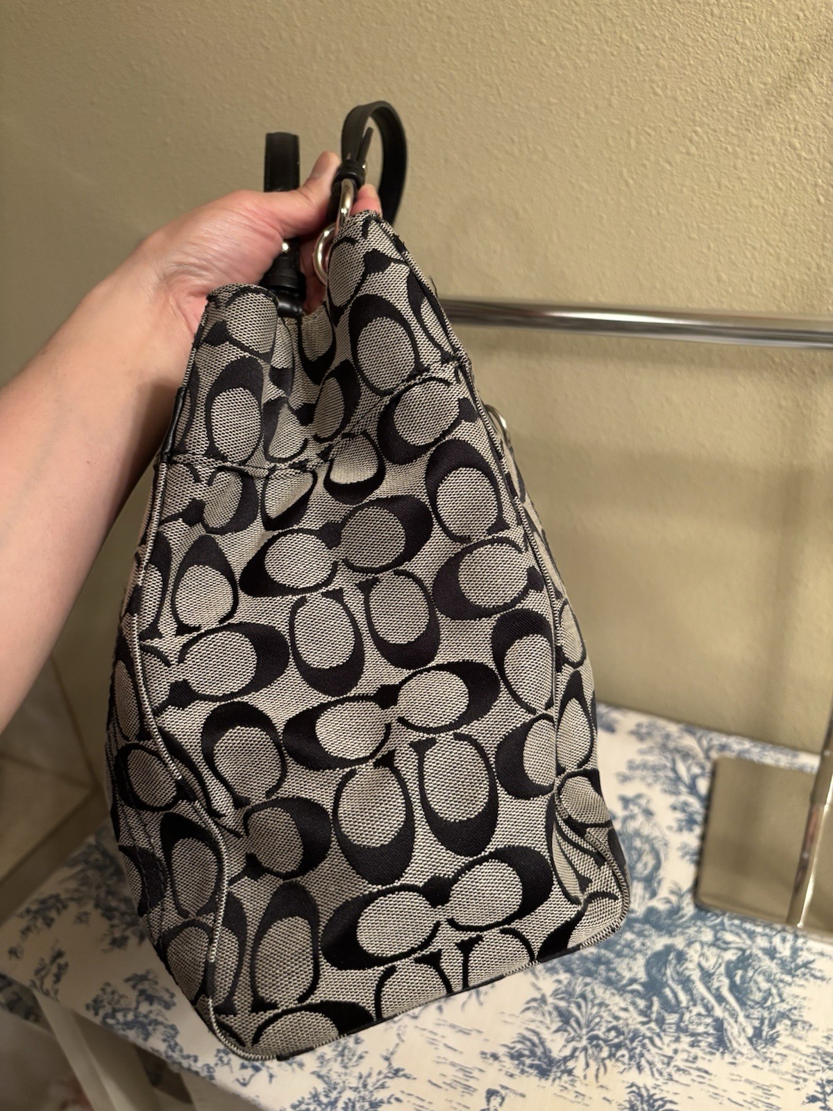 Coach Vintage Penelope F16537 Signature Tote Bag