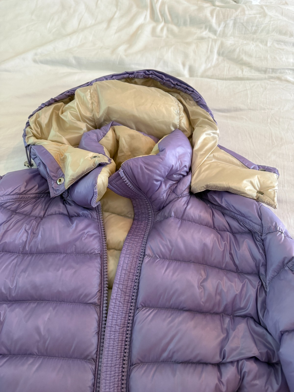 Womens Moncler Down Jacket Size 2 very good condition
