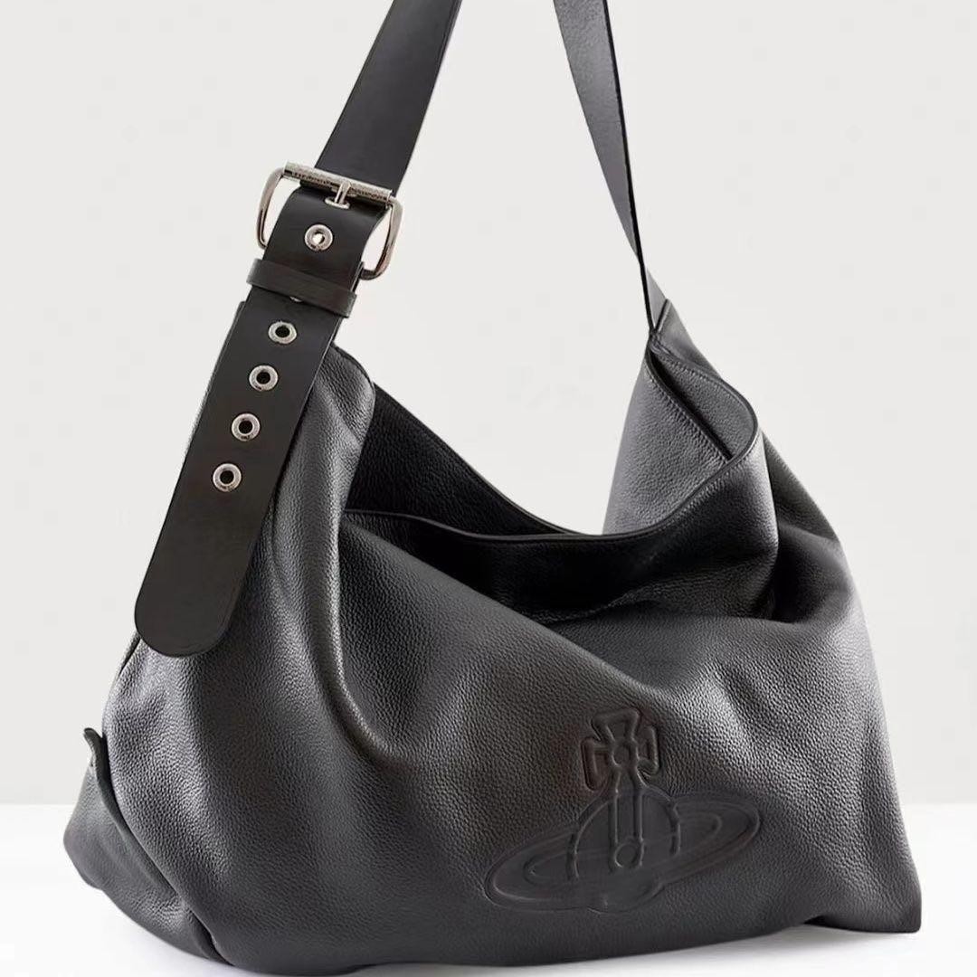 Vivienne Westwood Tote Black Leather Large Capacity Japan outlet 40×29×13cm A#