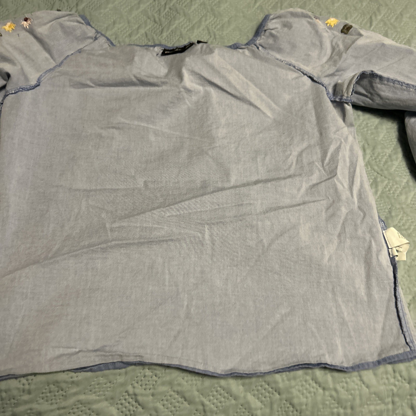 7TH AVENUE NEW YORK & COMPANY DESIGN STUDIO blue top with embroidery Size Small