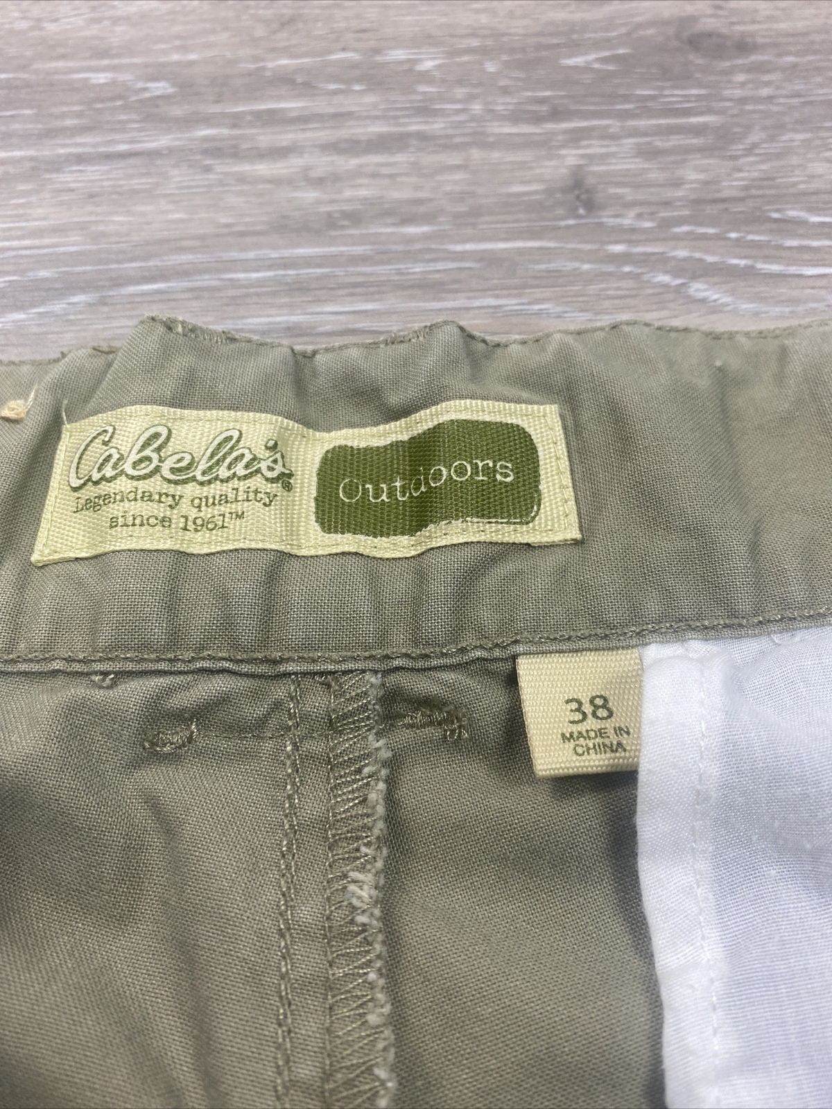 VINTAGE Cabela’s Convertible Cargo Pants Mens 38 X 31 Pockets Khaki Canvas
