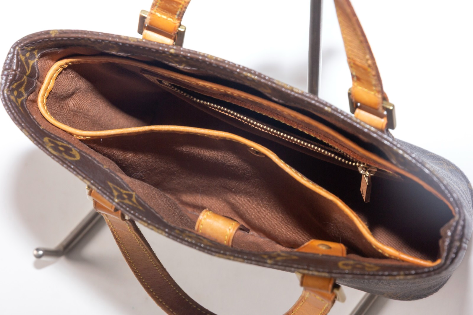 LOUIS VUITTON Vavin PM monogram PVC Leather M51172 USD 【Condition Rating B】