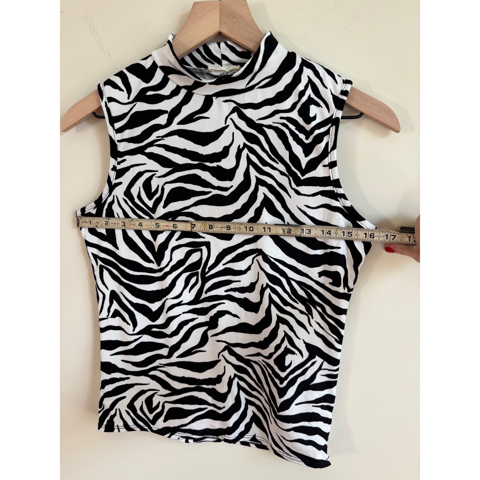 Olivia Rae Zebra Print Mock Neck Sleeveless Top Black White Medium