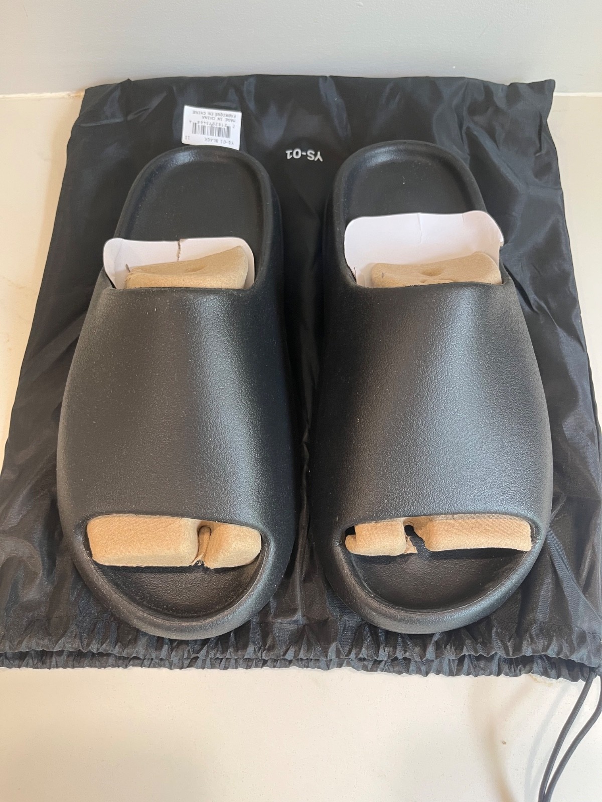 Authentic Size 11M – Yeezy Slides YS-01 Black – BRAND NEW with dust bag