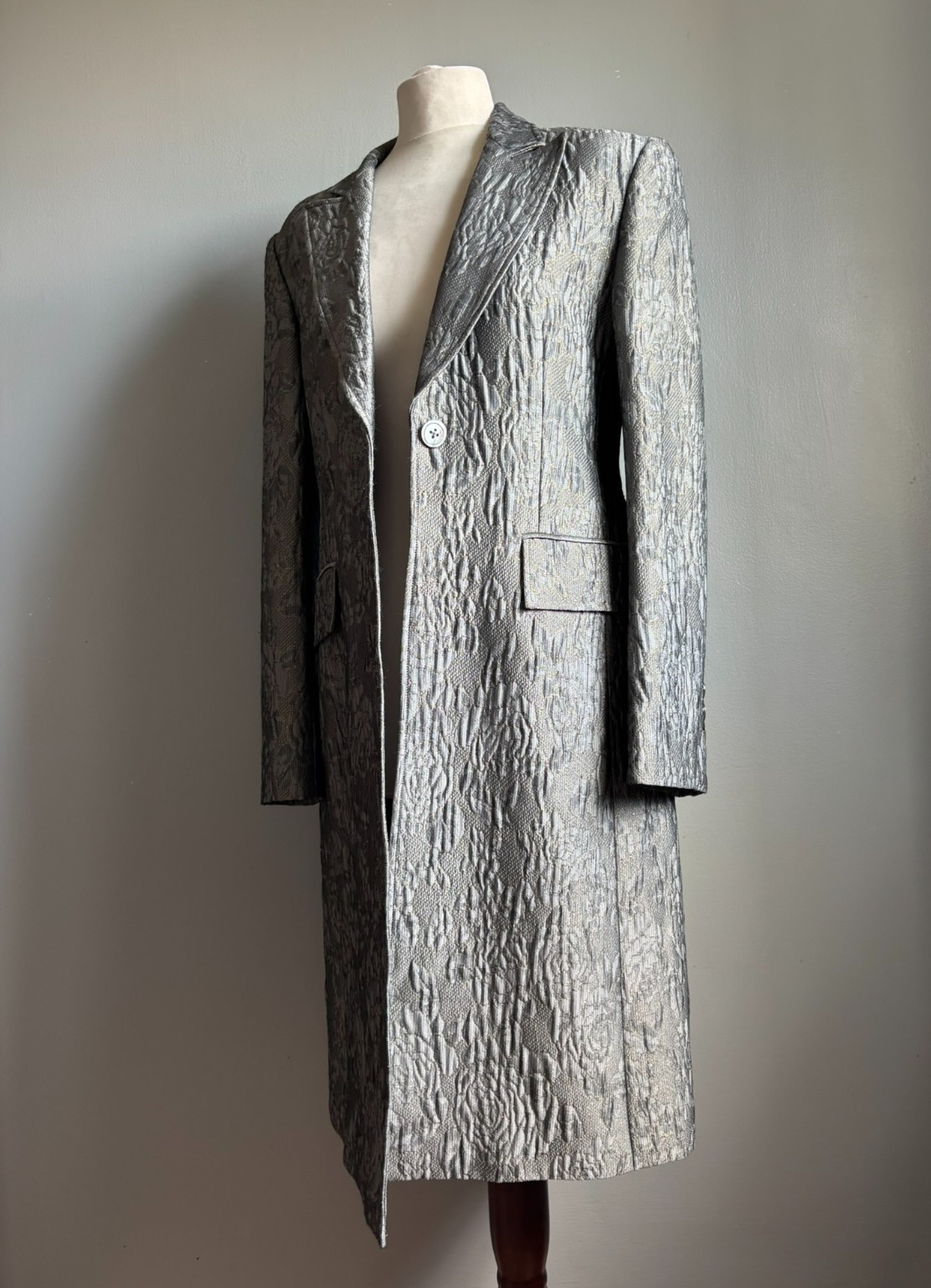 WHISTLES LONG LINE JACKET 10 jacquard shiny silver gold grey faux silk metallic