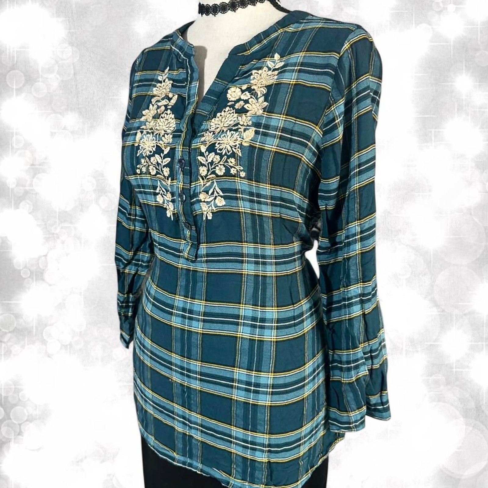 Boho aesthetic 90s girl long sleeve quarter button plaid top