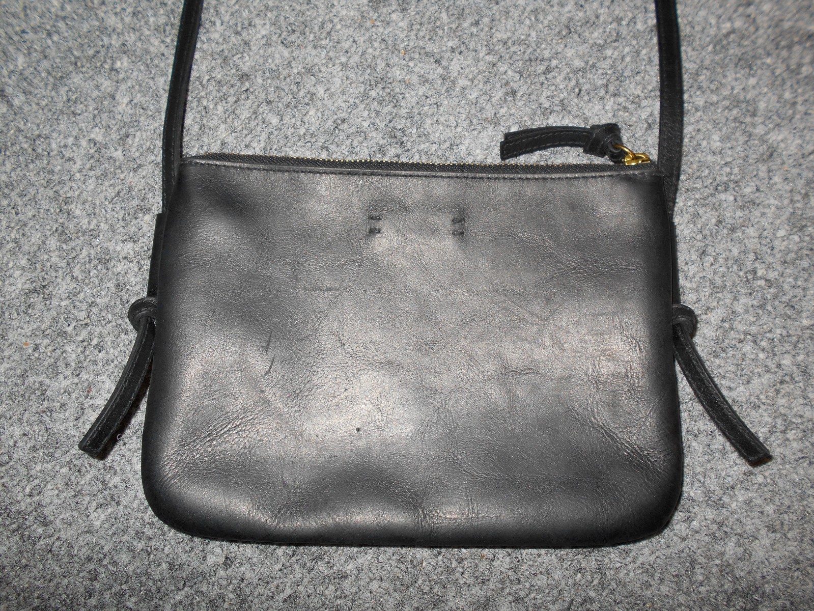 MADEWELL SIMPLE 9X6.75 SMOOTH BLACK LEATHER CROSSBODY ZIPPER BAG