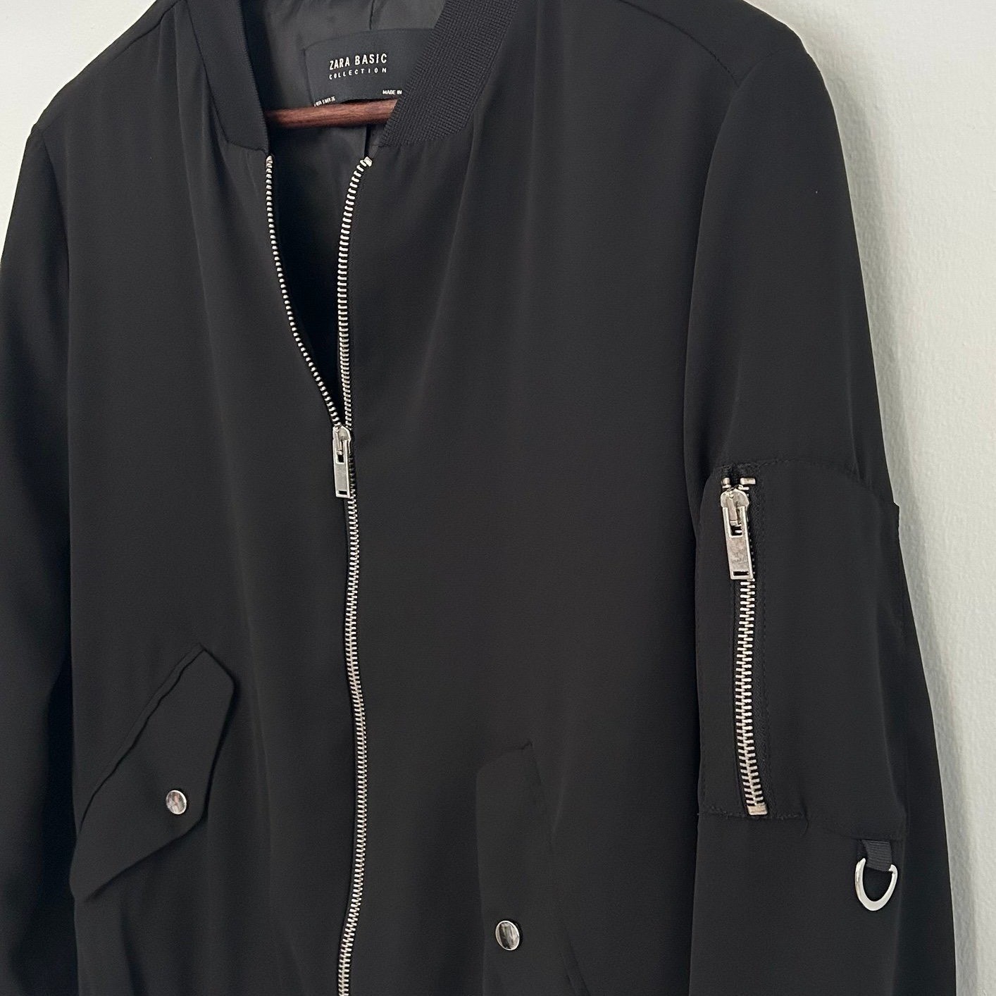 ZARA mens womens gender neutral zip up black bomber jacket windbreaker S / M