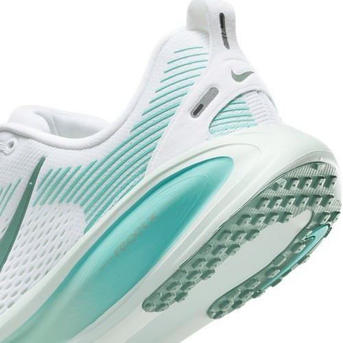 Nike Vomero 18 GS White Bleached Kids Youth Size 4-7 Running Shoes HQ2157-106