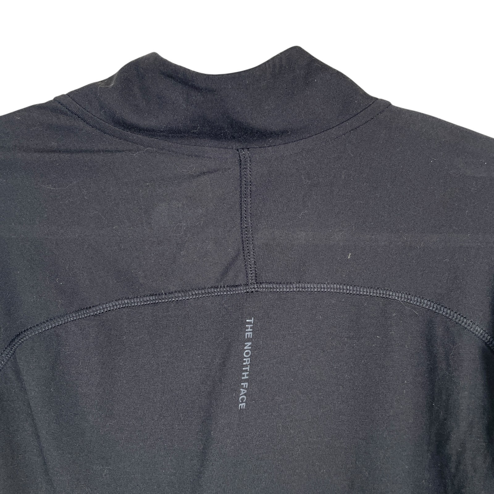North Face Essential 1/4 Zip Pullover Mens M Black Running Breathable Reflects